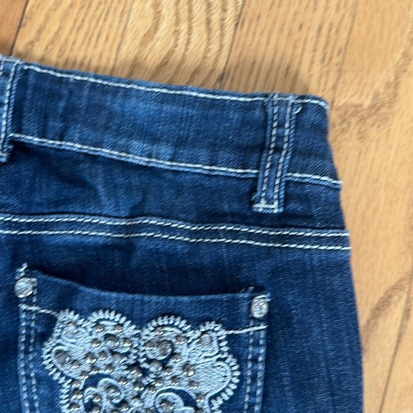 Seductions Skinny Blue Jeans - Picture 10 of 10